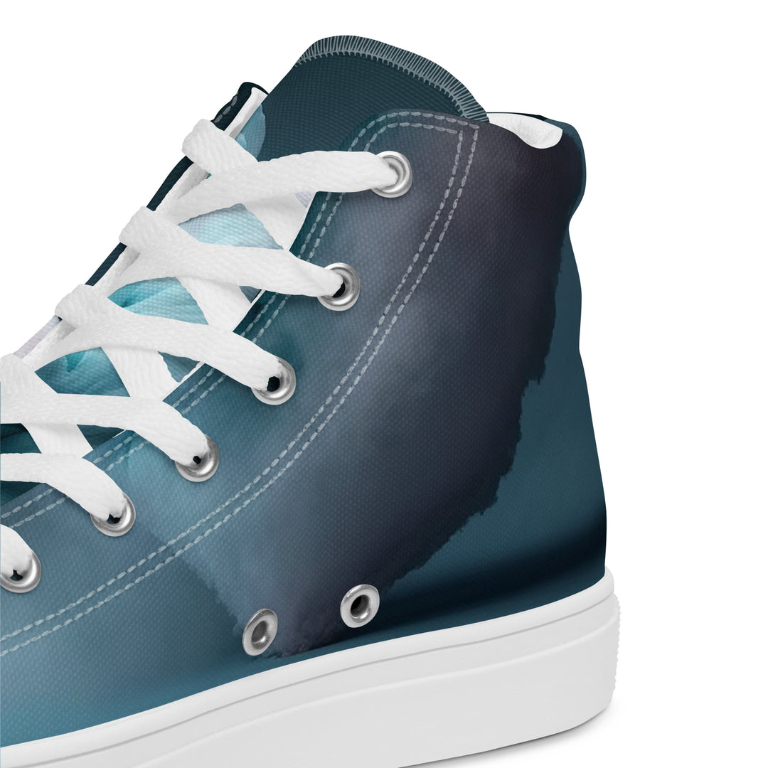 Women’s high top canvas shoes