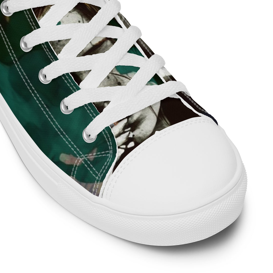 Women’s high top canvas shoes